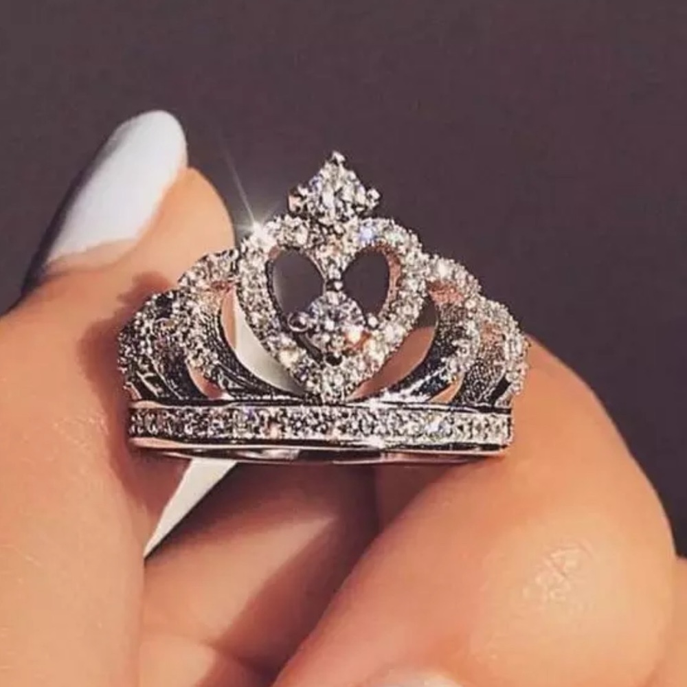 New Crown Princess Cut 4.6 CT White Zircon Ring